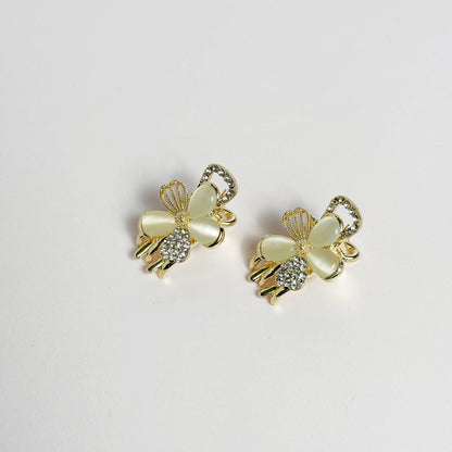 Wonderlicious Flower Mini Claw Clips